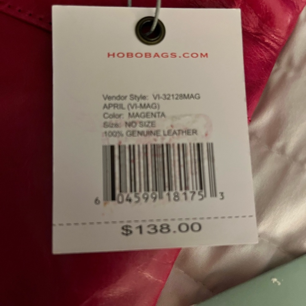 Genuine leather Magenta HOBO clutch with ruffles - Picture 4 of 4